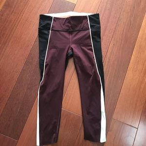 Athleta Velocity Stash Pocket Colorblock Capris - Small